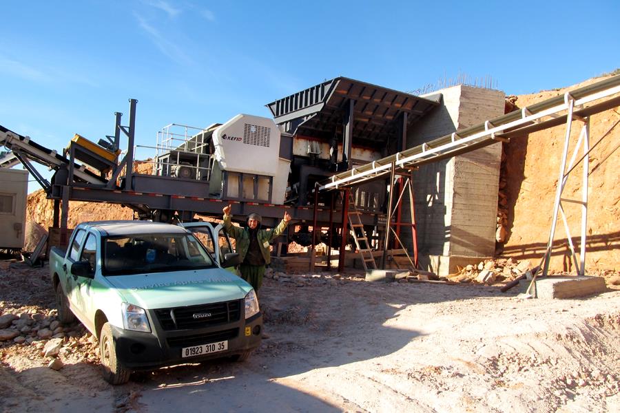 Crusher Equipment for Construction Waste Disposal