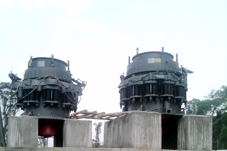 Calcite mining and crushing machines