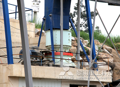 What should be considered when configuring a pebble sand making production line?