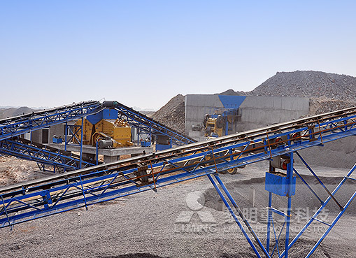 How to choose the right large-scale crusher model for the mining industry?