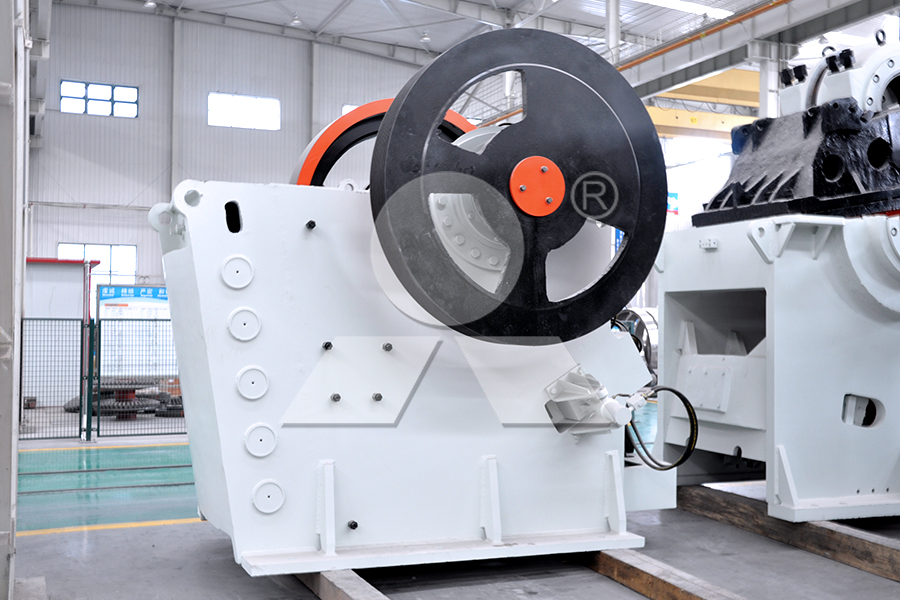 How to configure a set of mining crushing equipment? How much does it cost?