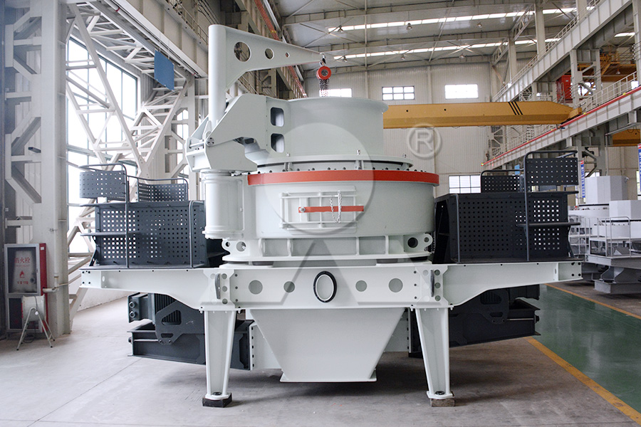 Which crusher is suitable for processing high hardness concrete recycled materials?